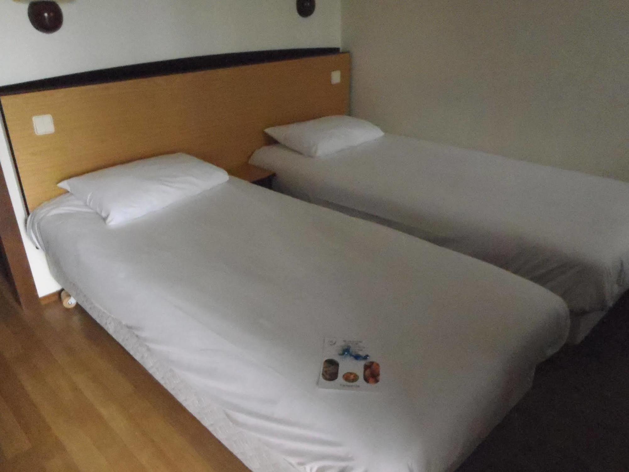Campanile Hotel & Restaurant ליוורדן מראה חיצוני תמונה